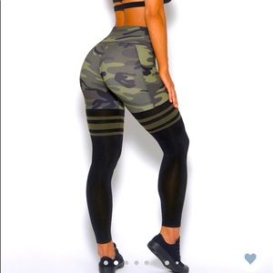 Bombshell sportswear POCKET THIGH-HIGHS